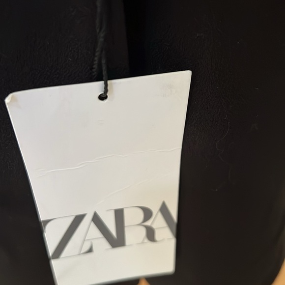 New! Zara large double breasted gold buttoned blazer. - Picture 5 of 16